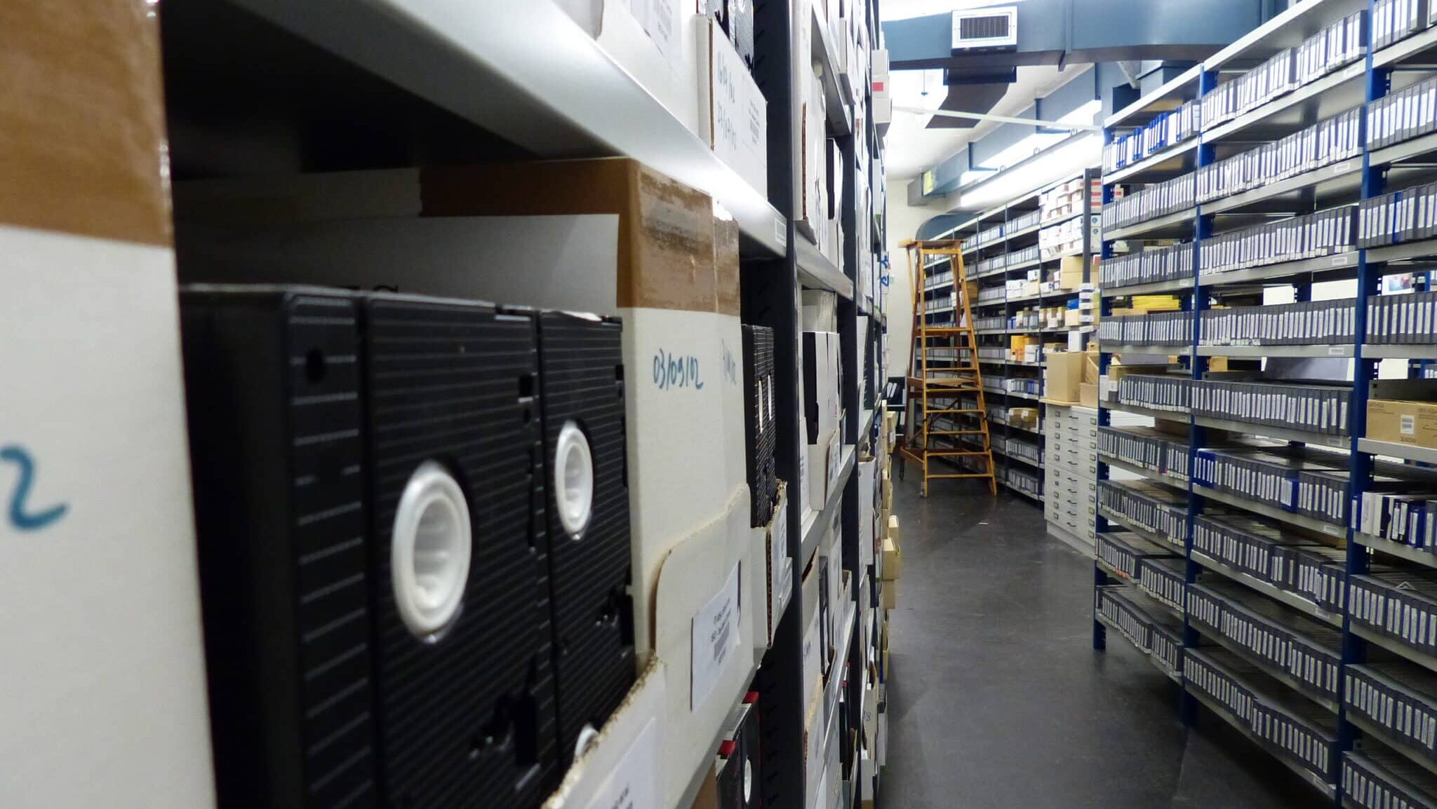 Enquanto a ONU considera o destino dos arquivos do Tribunal de Haia, Kosovo busca igualdade de acesso