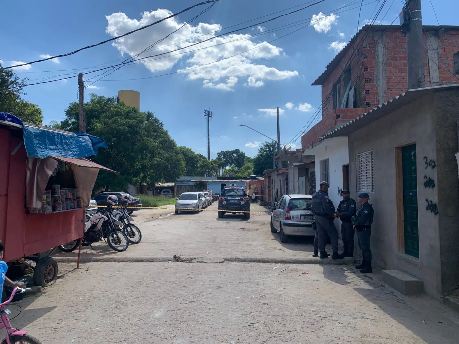 PM mata homem com sete tiros em favela de SP, e moradores falam em nova execução