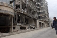 Governos dos Bálcãs lutam para proteger os cidadãos na zona de conflito no Médio Oriente