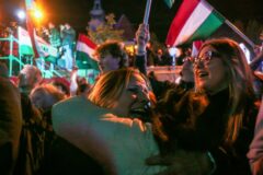 Hungria: Novo Governo Precisa de Restaurar o Estado de Direito