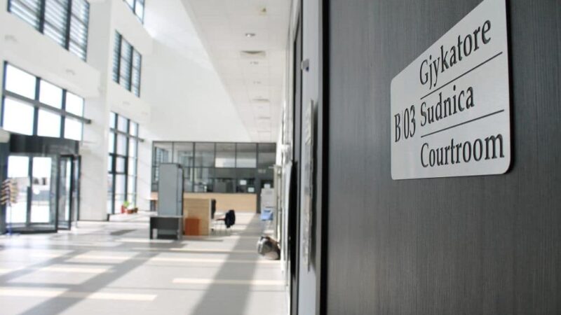 Kosovo detém quatro sérvios suspeitos de assassinatos durante a guerra