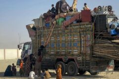 Paquistão: Aumento no regresso forçado de refugiados afegãos