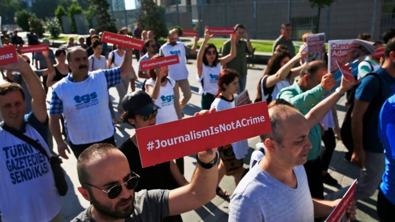 Relatório destaca a situação da liberdade de imprensa na Turquia, Sérvia e Bulgária