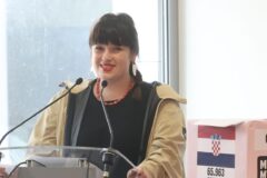 Ativista eslovena elogia avanço “histórico” pelo direito ao aborto na Europa