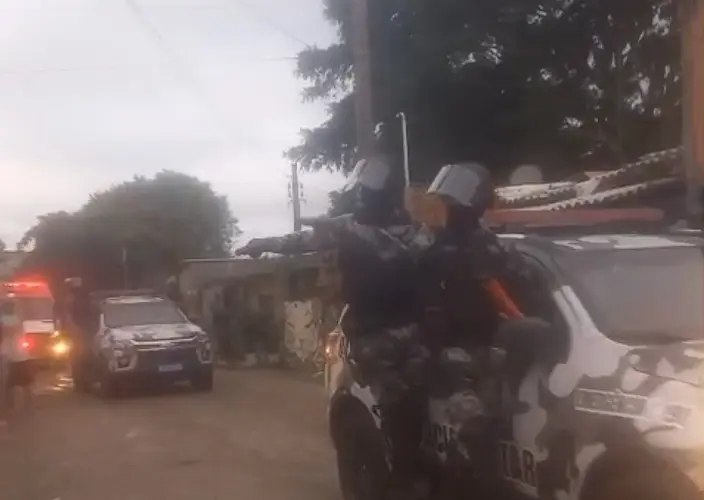 Dez dias ap&oacute;s morte de adolescente, a&ccedil;&atilde;o da PM deixa um morto na favela do Siri