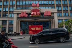 A Grã-Bretanha coloca na lista negra os mentores e a máquina criptográfica por trás de um império multibilionário de golpes