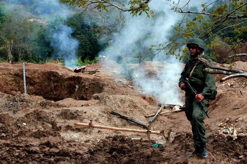 Ouro de sangue e novas oportunidades: empresas estrangeiras estão preparadas para reentrar no sul selvagem da Venezuela