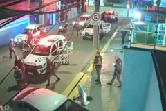 Testemunhas dizem ter visto s&oacute; uma arma com assaltantes no caso em que PM foi morto em SP